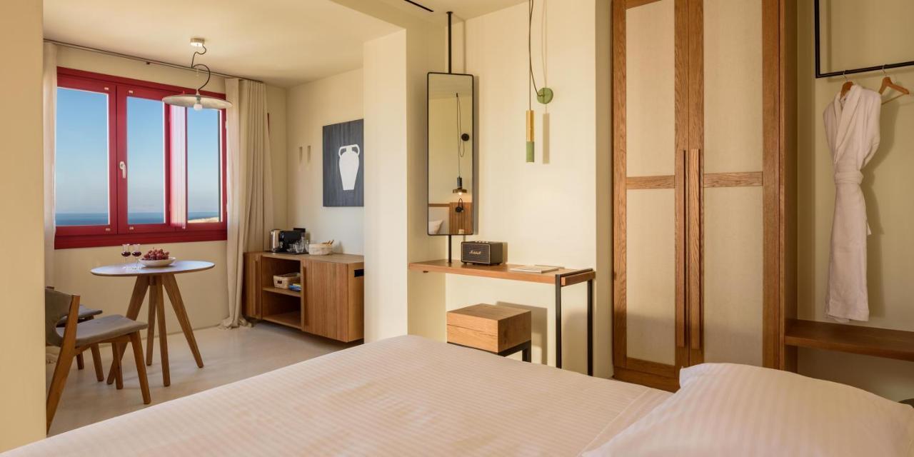 Potnia Theron Suites Akrotírion Kültér fotó