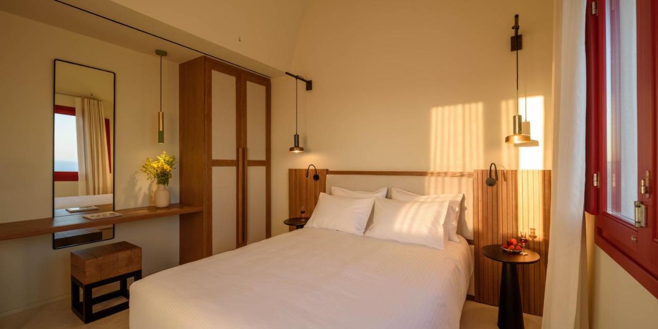 Potnia Theron Suites Akrotírion Kültér fotó